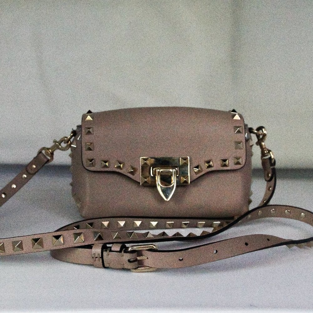 Valentino Pale Pink Small Rockstud Grainy Calfskin Crossbody Bag